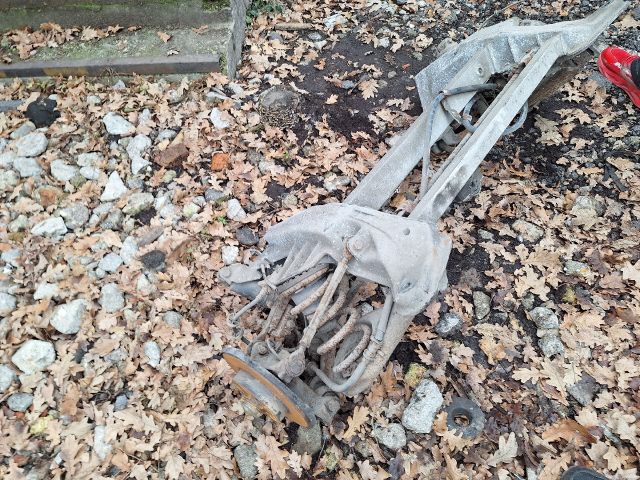 bontott ALFA ROMEO GTV Hátsó Híd (Tárcsafékes)