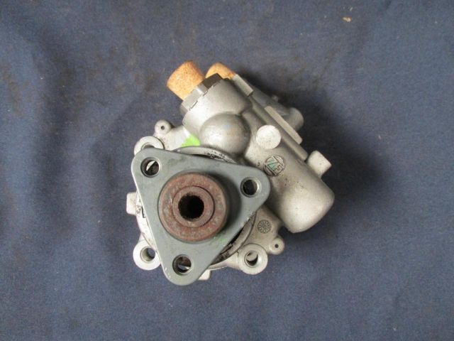 bontott ALFA ROMEO GTV Kormányszervó Motor (Hidraulikus)