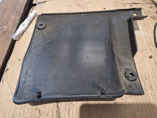 bontott ALFA ROMEO GTV Alsó Műszerfal Burkolat