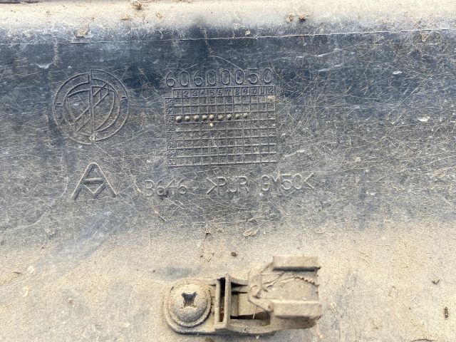 bontott ALFA ROMEO GTV Hátsó Lökhárító (Részeivel)