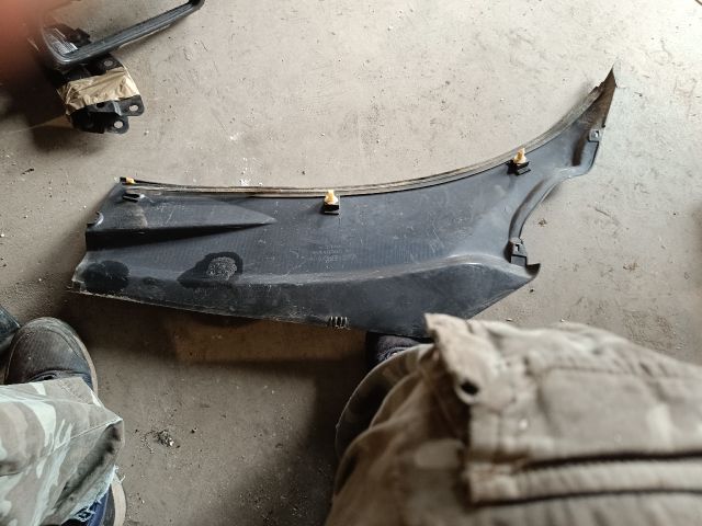 bontott ALFA ROMEO GTV Jobb Levélrács Záróvég