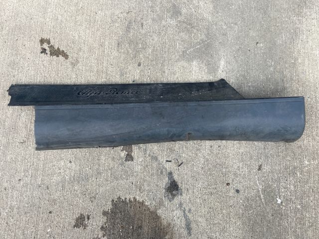 bontott ALFA ROMEO GTV Küszöb Burkolat