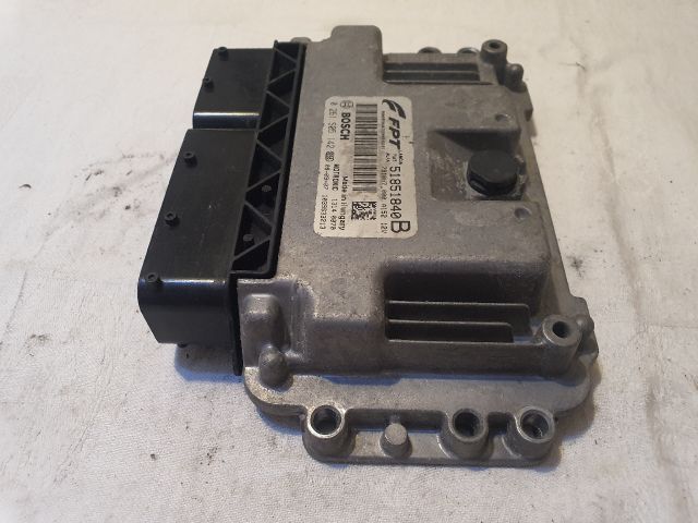 bontott ALFA ROMEO MITO Motorvezérlő