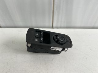 bontott ALFA ROMEO MITO Ablakemelő Kapcsoló Négyes / Kettes