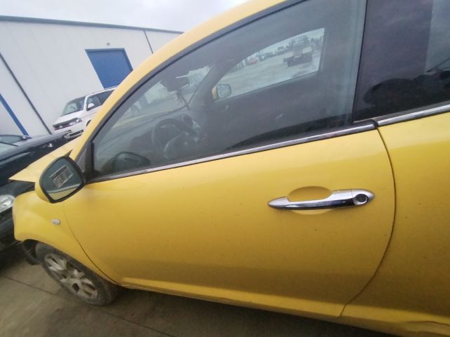 bontott ALFA ROMEO MITO Bal első Ajtó (Üres lemez)