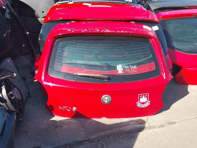 bontott ALFA ROMEO MITO Csomagtérajtó (Részeivel)