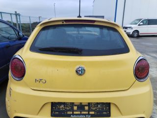 bontott ALFA ROMEO MITO Csomagtérajtó (Üres lemez)