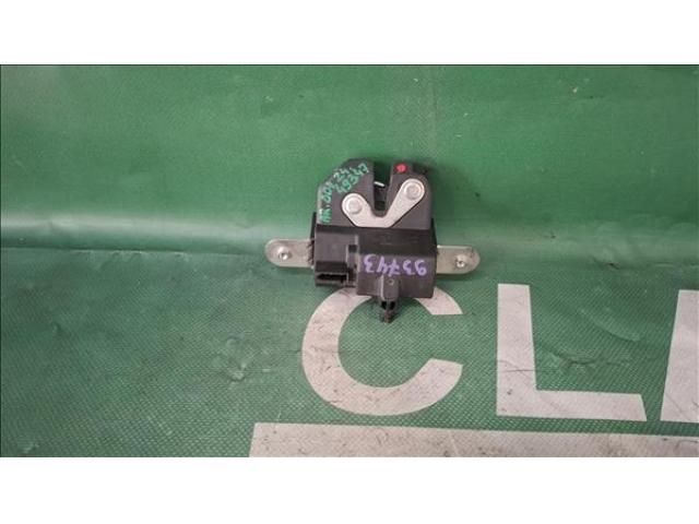 bontott ALFA ROMEO MITO Csomagtérajtó Zárszerkezet