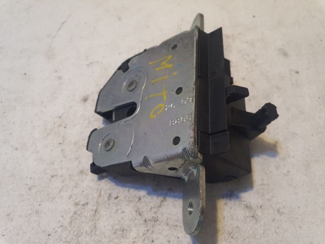 bontott ALFA ROMEO MITO Csomagtérajtó Zárszerkezet