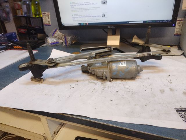 bontott ALFA ROMEO MITO Első Ablaktörlő Szerkezet Motorral