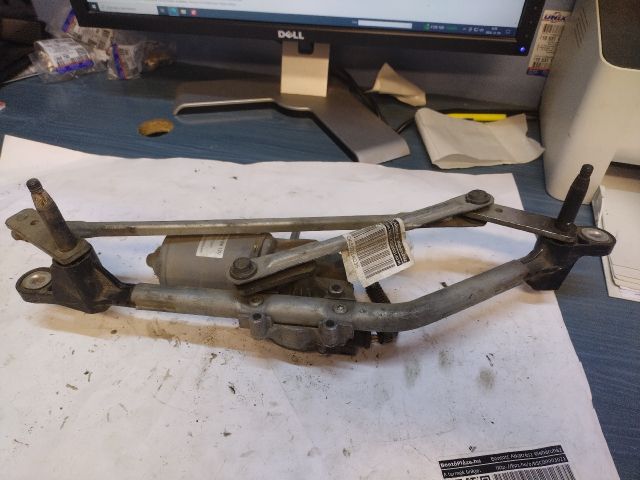 bontott ALFA ROMEO MITO Első Ablaktörlő Szerkezet Motorral