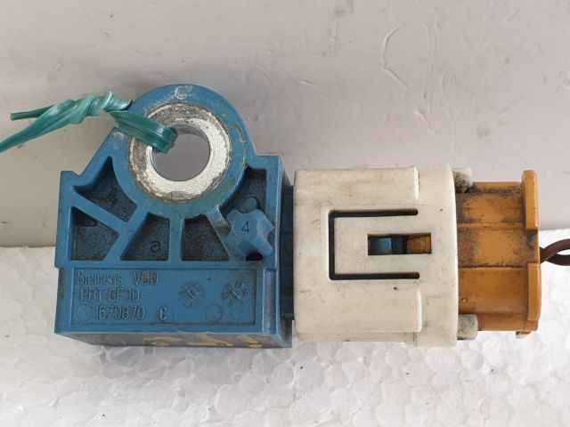 bontott ALFA ROMEO MITO Első Középső Ütközés Érzékelő (Homlokfalon)