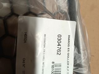 bontott ALFA ROMEO MITO Első Lökhárító Jobb Díszrács