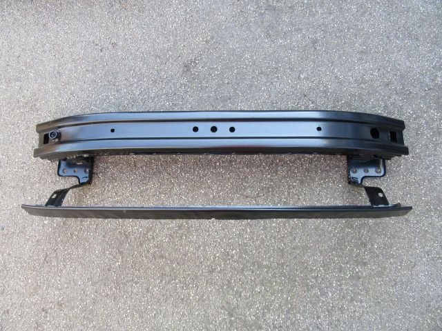 bontott ALFA ROMEO MITO Első Lökhárító Merevítő (Fém)