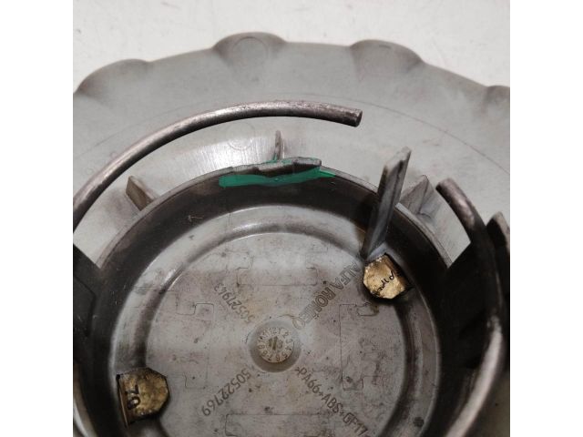 bontott ALFA ROMEO MITO Felniközép (1 db)