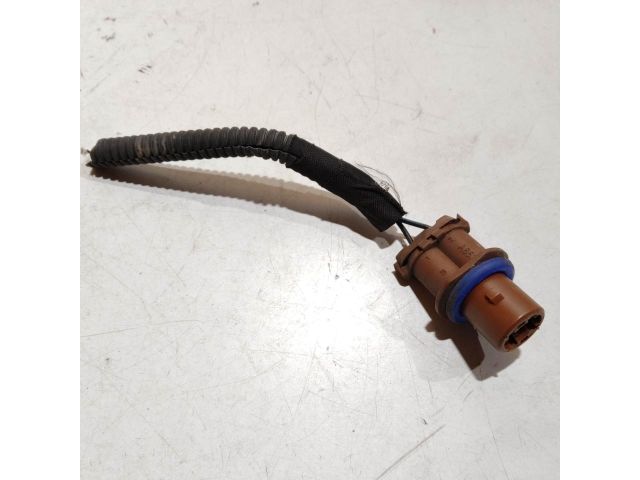 bontott ALFA ROMEO MITO Fényszóró Izzó Foglalat