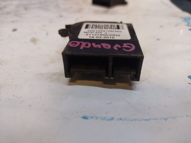 bontott ALFA ROMEO MITO Gyújtáskapcsoló Elektronika