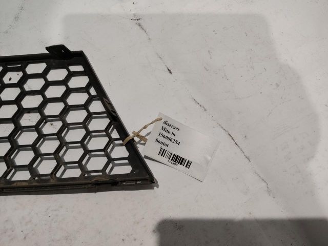 bontott ALFA ROMEO MITO Hűtőrács