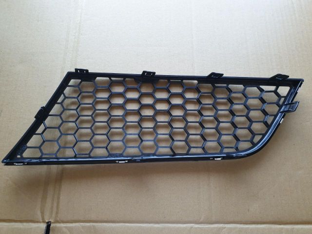 bontott ALFA ROMEO MITO Hűtőrács