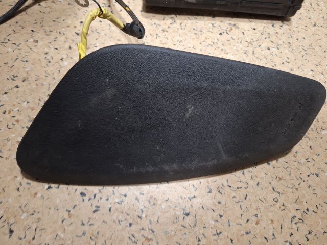 bontott ALFA ROMEO MITO Jobb Oldallégzsák