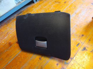 bontott ALFA ROMEO MITO Kesztyűtartó