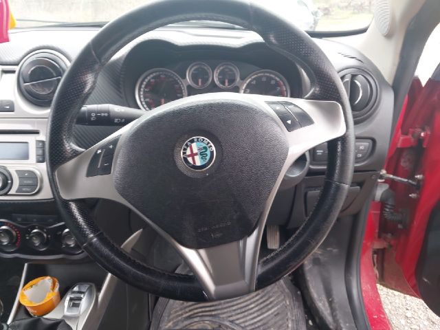 bontott ALFA ROMEO MITO Kormánylégzsák