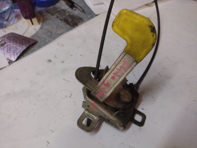 bontott ALFA ROMEO MITO Motorháztető Zárszerkezet