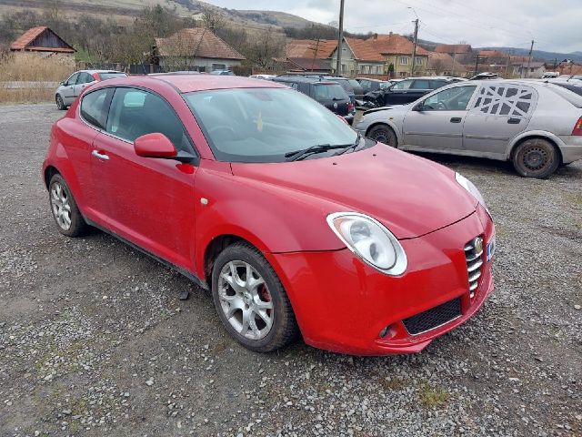 bontott ALFA ROMEO MITO Rádió / CD