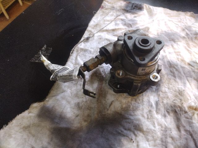 bontott ALFA ROMEO SPIDER Kormányszervó Motor (Hidraulikus)