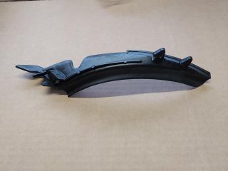 bontott ALFA ROMEO SPIDER Bal Sárvédő Csavar Burkolat