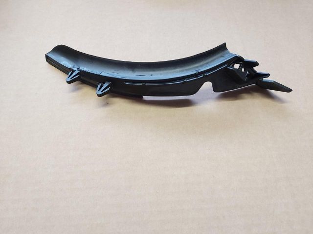 bontott ALFA ROMEO SPIDER Bal Sárvédő Csavar Burkolat