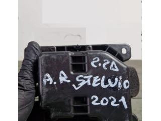 bontott ALFA ROMEO STELVIO Váltó Kulissza