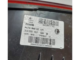 bontott ALFA ROMEO STELVIO Bal Belső Hátsó Lámpa