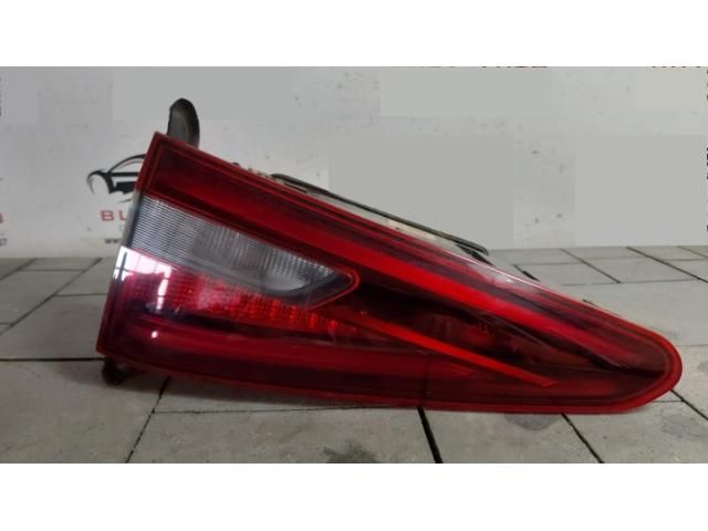 bontott ALFA ROMEO STELVIO Bal Belső Hátsó Lámpa