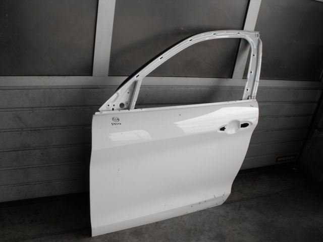 bontott ALFA ROMEO STELVIO Bal első Ajtó (Üres lemez)