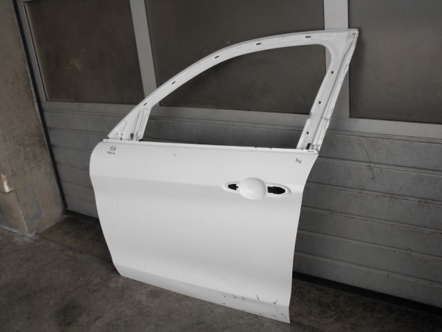 bontott ALFA ROMEO STELVIO Bal első Ajtó (Üres lemez)