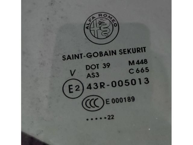 bontott ALFA ROMEO STELVIO Bal hátsó Ablak