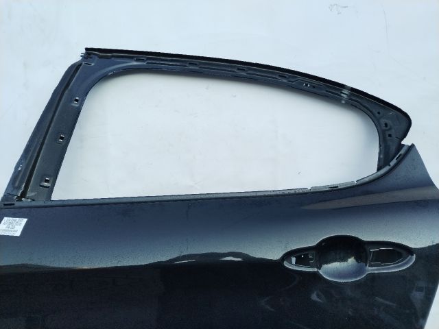 bontott ALFA ROMEO STELVIO Bal hátsó Ajtó (Üres lemez)