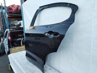 bontott ALFA ROMEO STELVIO Bal hátsó Ajtó (Üres lemez)