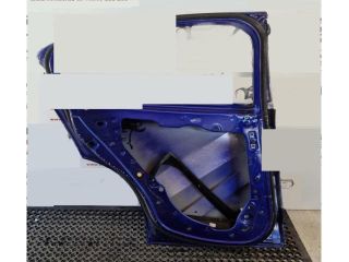 bontott ALFA ROMEO STELVIO Bal hátsó Ajtó (Üres lemez)