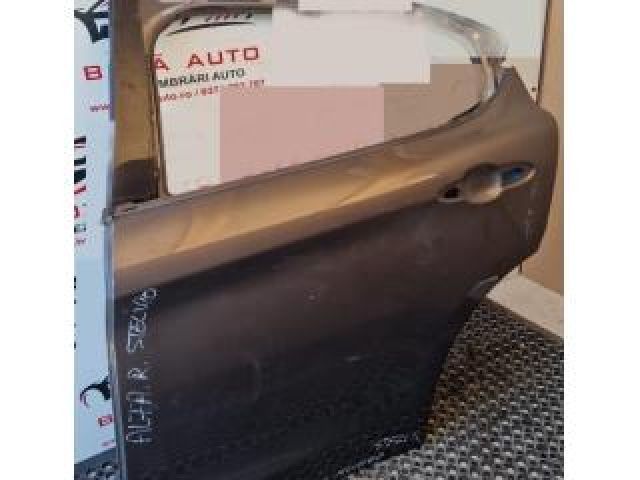 bontott ALFA ROMEO STELVIO Bal hátsó Ajtó (Üres lemez)