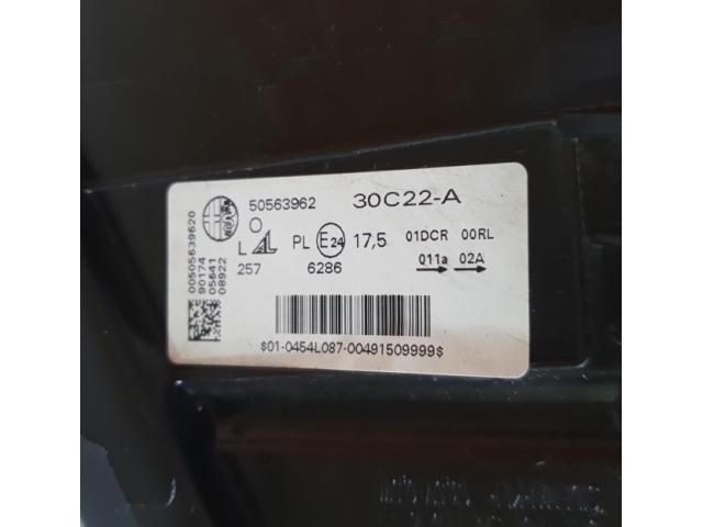 bontott ALFA ROMEO STELVIO Bal Xenon Fényszóró