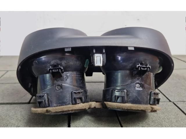 bontott ALFA ROMEO STELVIO Hátsó középső Szellőző