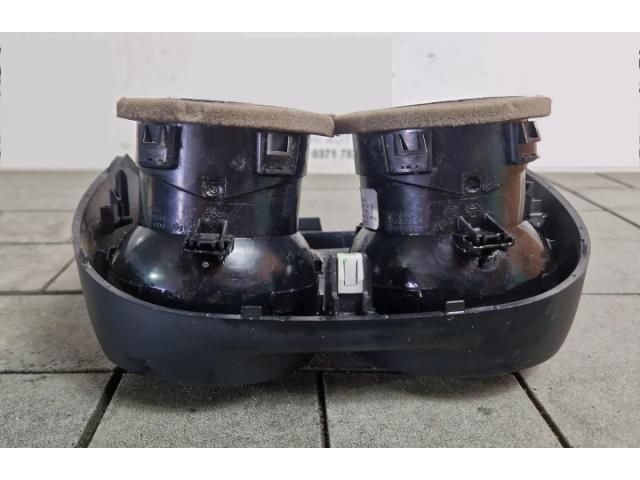 bontott ALFA ROMEO STELVIO Hátsó középső Szellőző