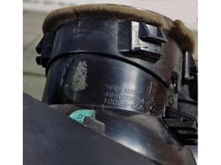 bontott ALFA ROMEO STELVIO Hátsó középső Szellőző