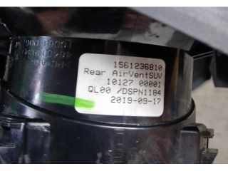 bontott ALFA ROMEO STELVIO Hátsó középső Szellőző