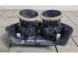 bontott ALFA ROMEO STELVIO Hátsó középső Szellőző