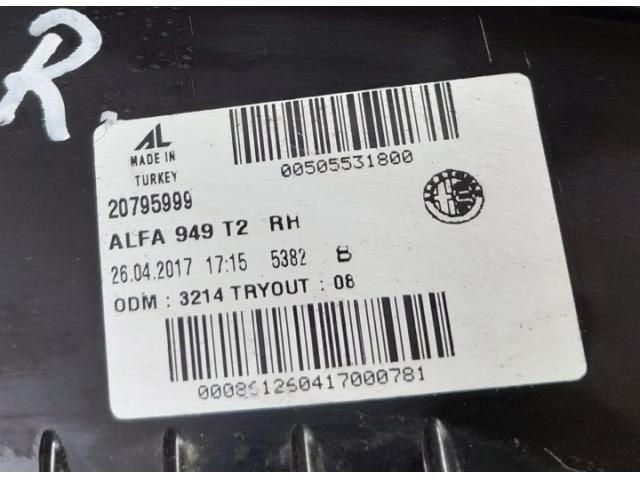 bontott ALFA ROMEO STELVIO Jobb Belső Hátsó Lámpa