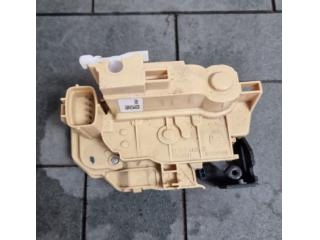 bontott ALFA ROMEO STELVIO Jobb első Ajtózár