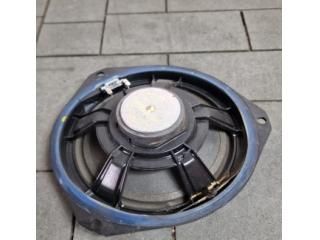 bontott ALFA ROMEO STELVIO Jobb első Hangszóró